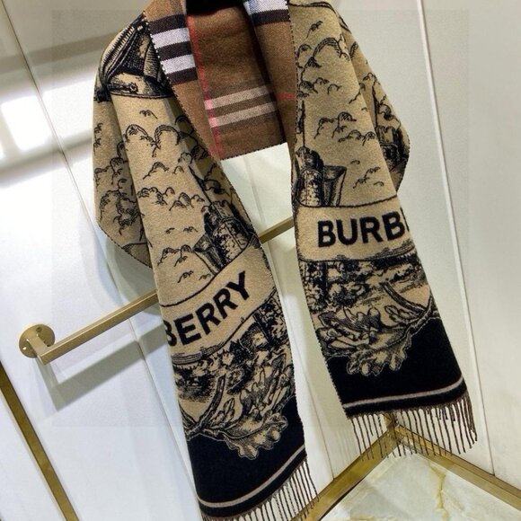 Burberry cashmere scarf